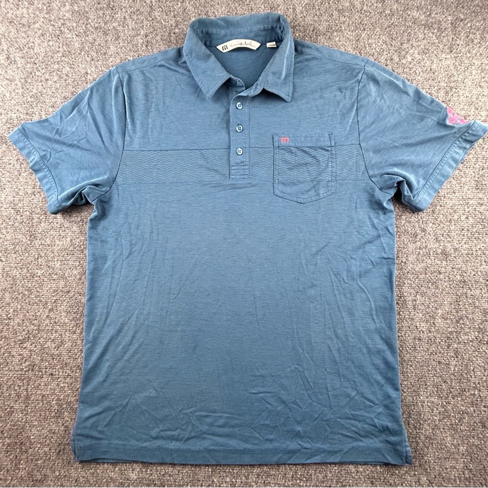 Travis Mathew Polo Shirt Golf Textured Pocket Blue‎ Men's Large Logo on Sleeve